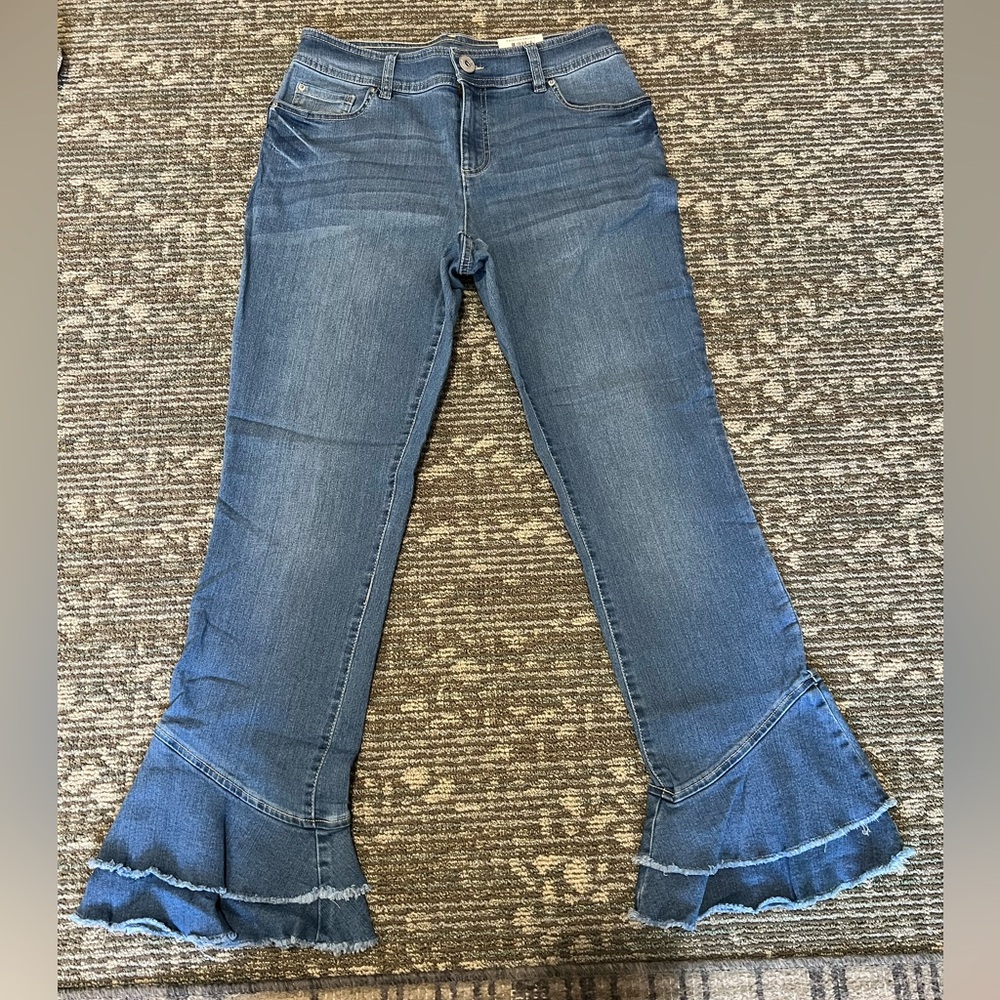Women's Flared Blue Jeans
